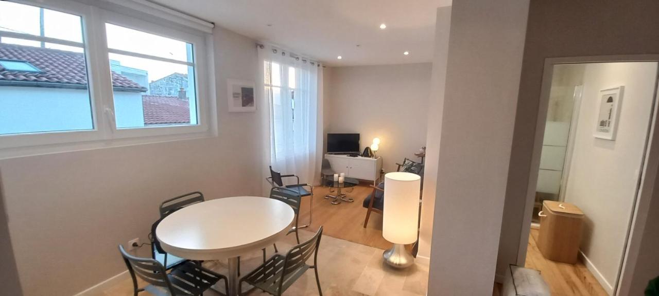 Royan Appartement Centre Ville/Mer Luaran gambar